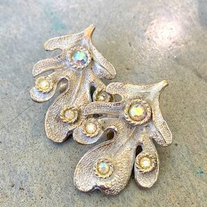 Elegant Silver and Gold Leaf Earrings 1960s or 70s Aurora Borealis.